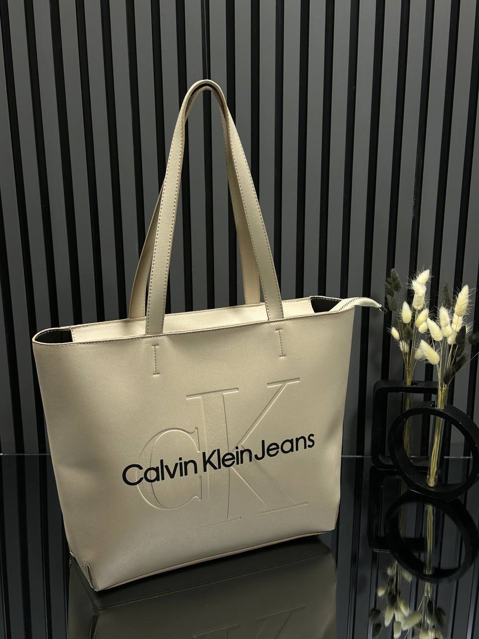 Calvin Klein Jeans Omuz Çantası