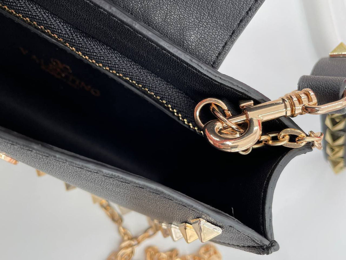 Valentino Rockstud