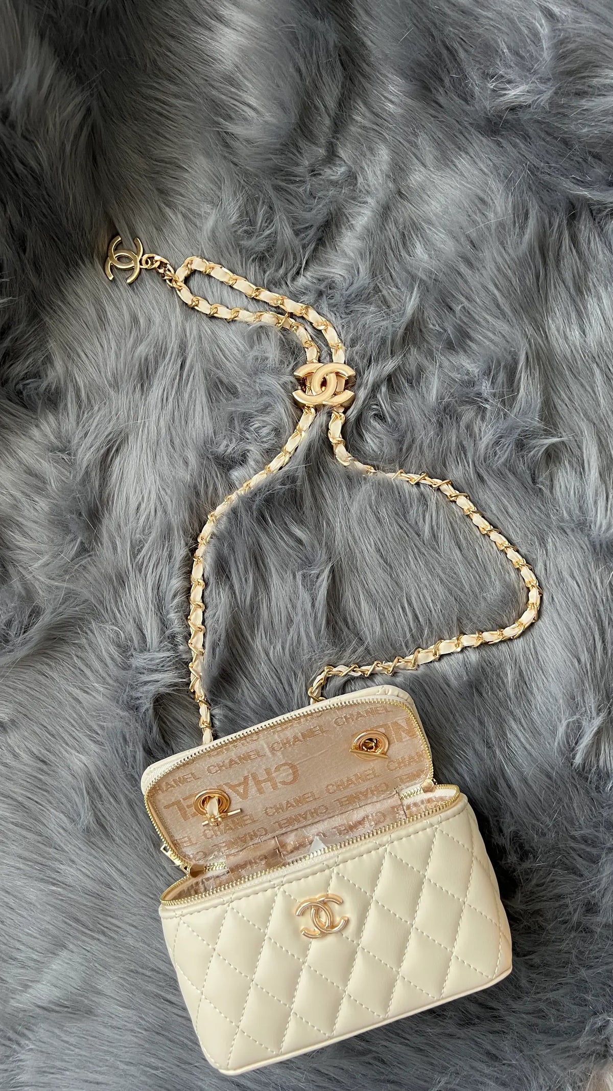 Chanel Vanity Krem